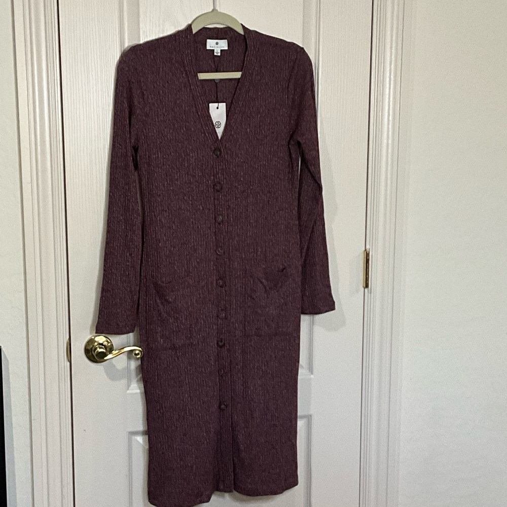 Socialite Burgundy Long Cardigan